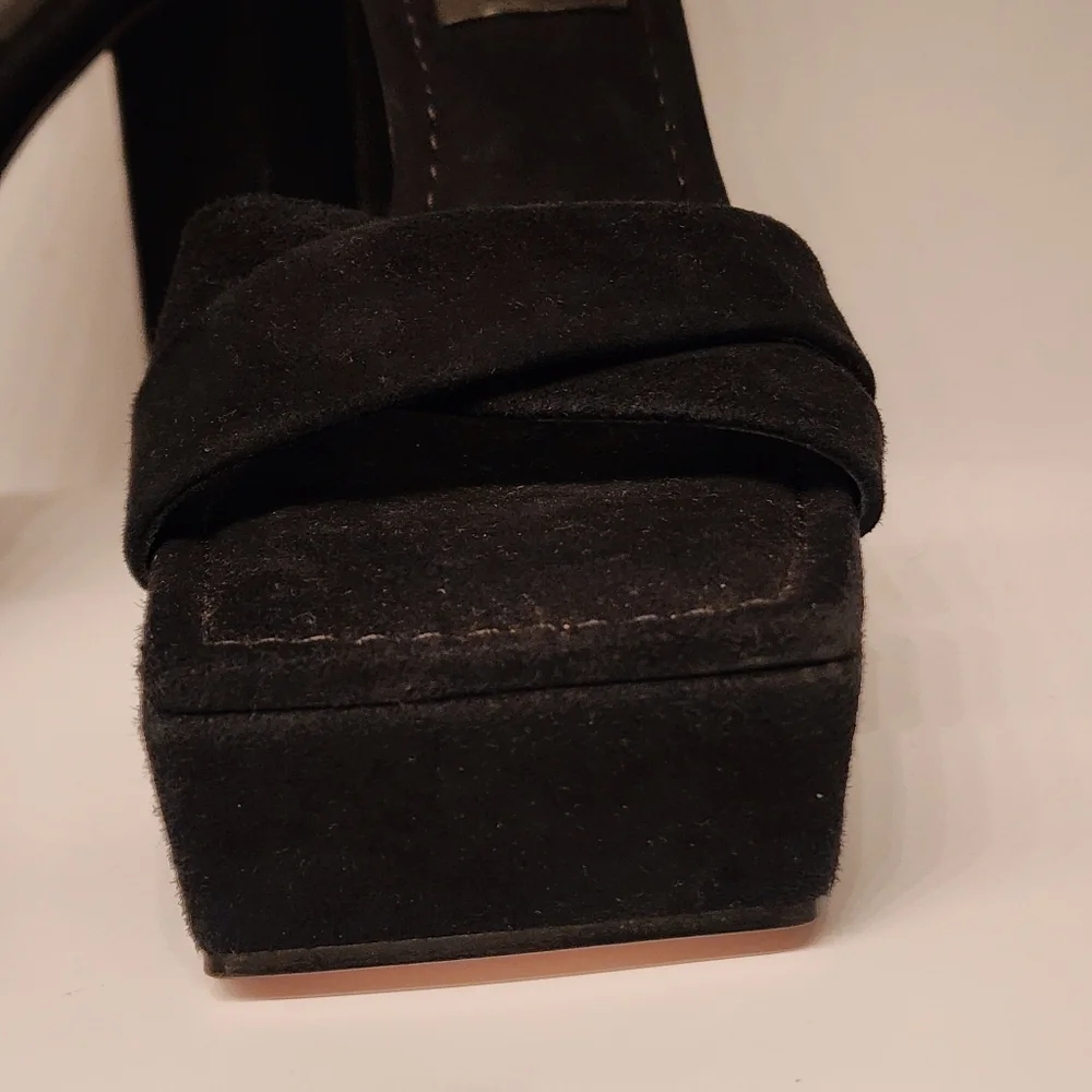 Good American Suede Platform Heels Ankle Strap Black Size 11 (Missing 1 Strap)